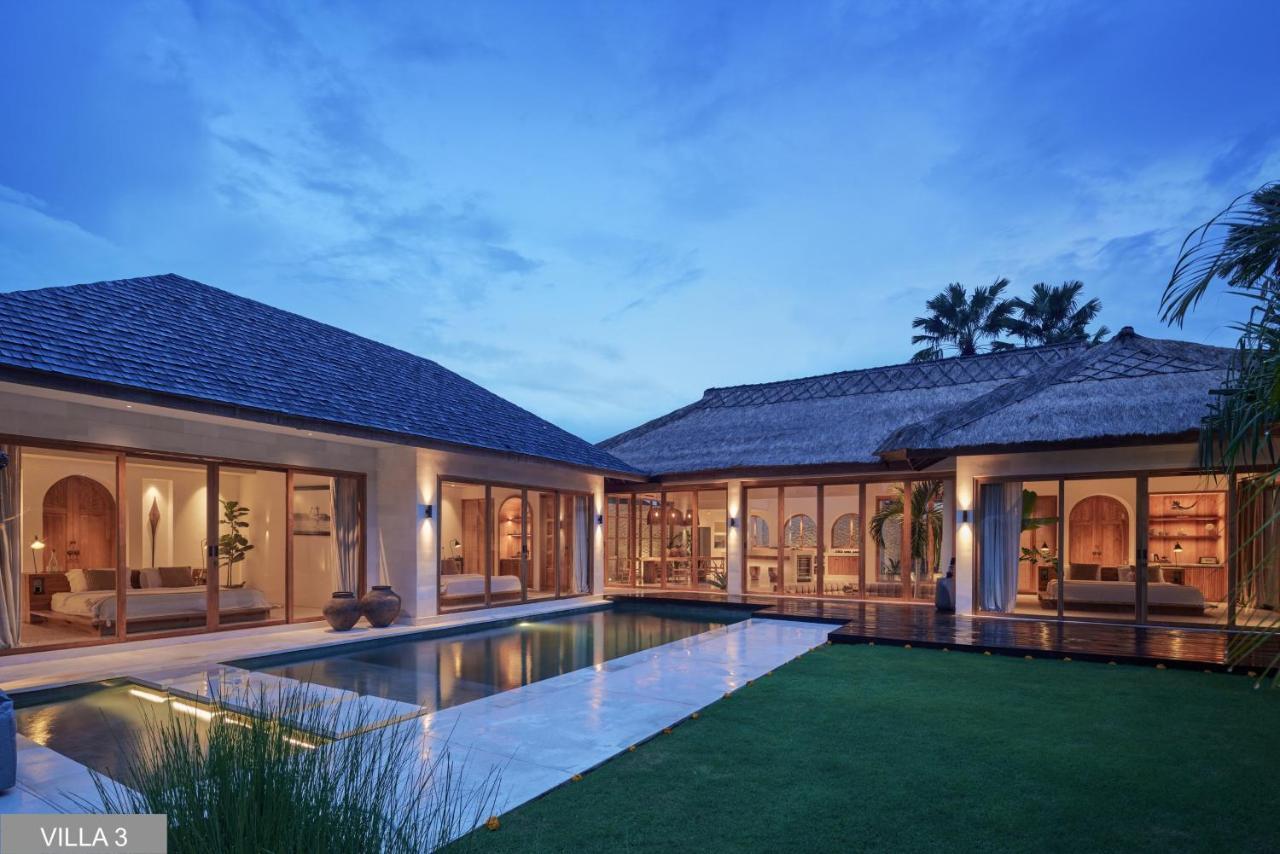 Villa Massilia Bali Семиняк Екстериор снимка