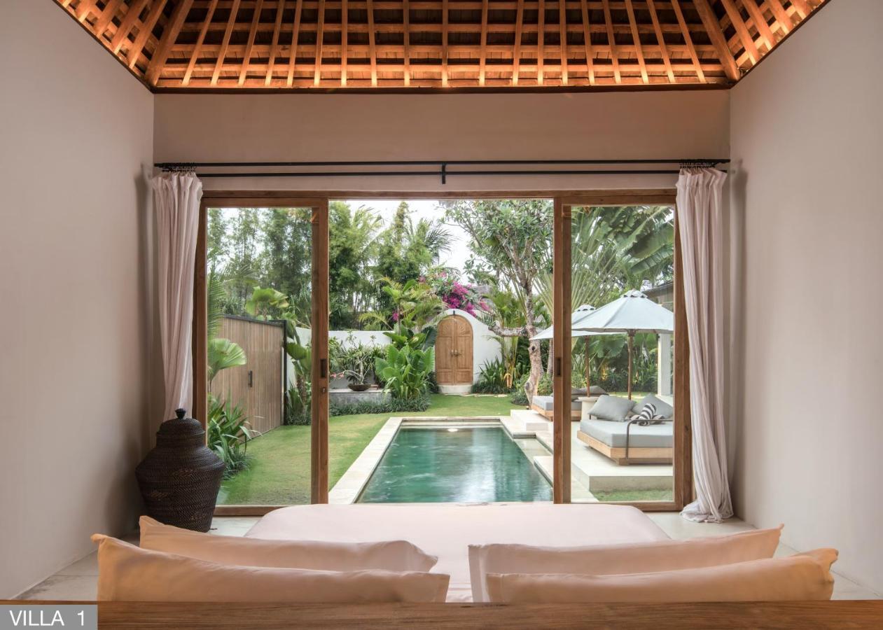 Villa Massilia Bali Семиняк Екстериор снимка
