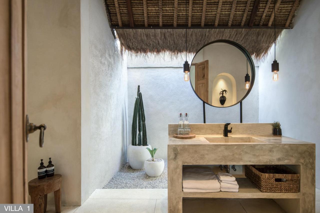 Villa Massilia Bali Семиняк Екстериор снимка